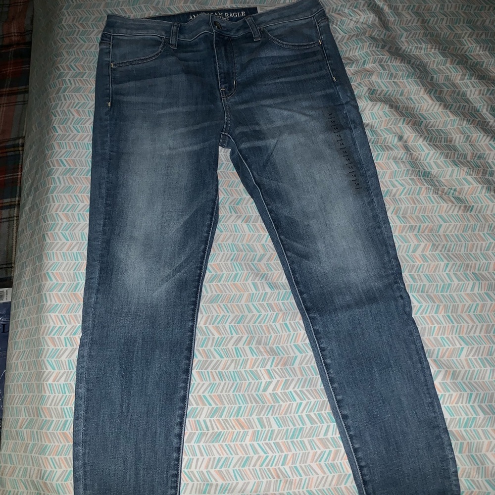 NWT American Eagle low rise Jeggings size 14S